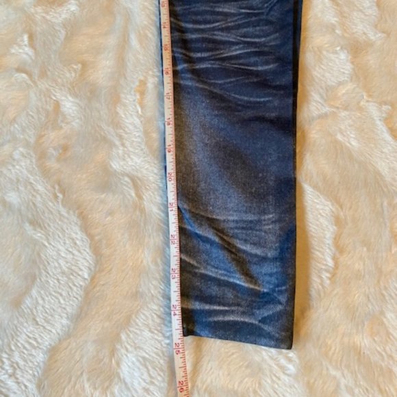 2/$30 Leggings Blue Faux Jean-look Girls Size 12/14 - Picture 9 of 11
